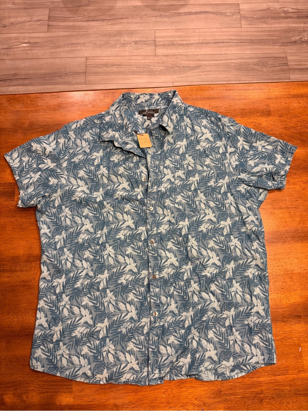 Marc Anthony Blue Tropical Print Button-Down Shirt 100% cotton